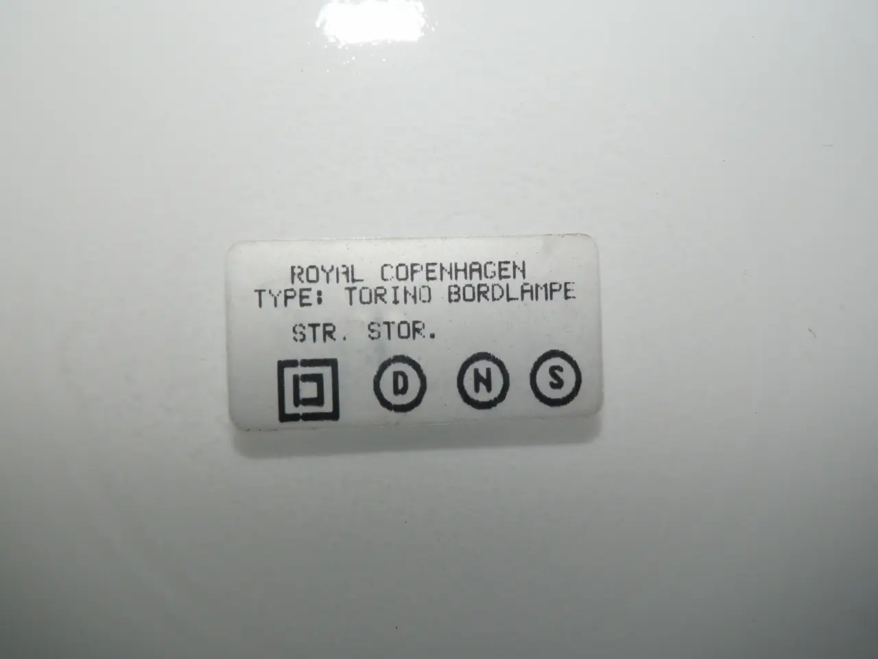 Billede 8 - Stor hvid/blå Royal Copenhagen bordlampe