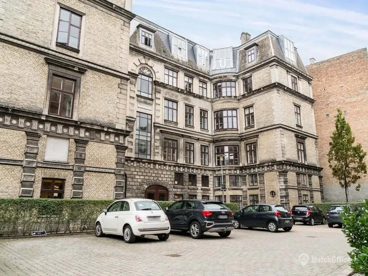 Billede 13 - P-plads 17 på Gammel Kongevej – fast parkering i gård