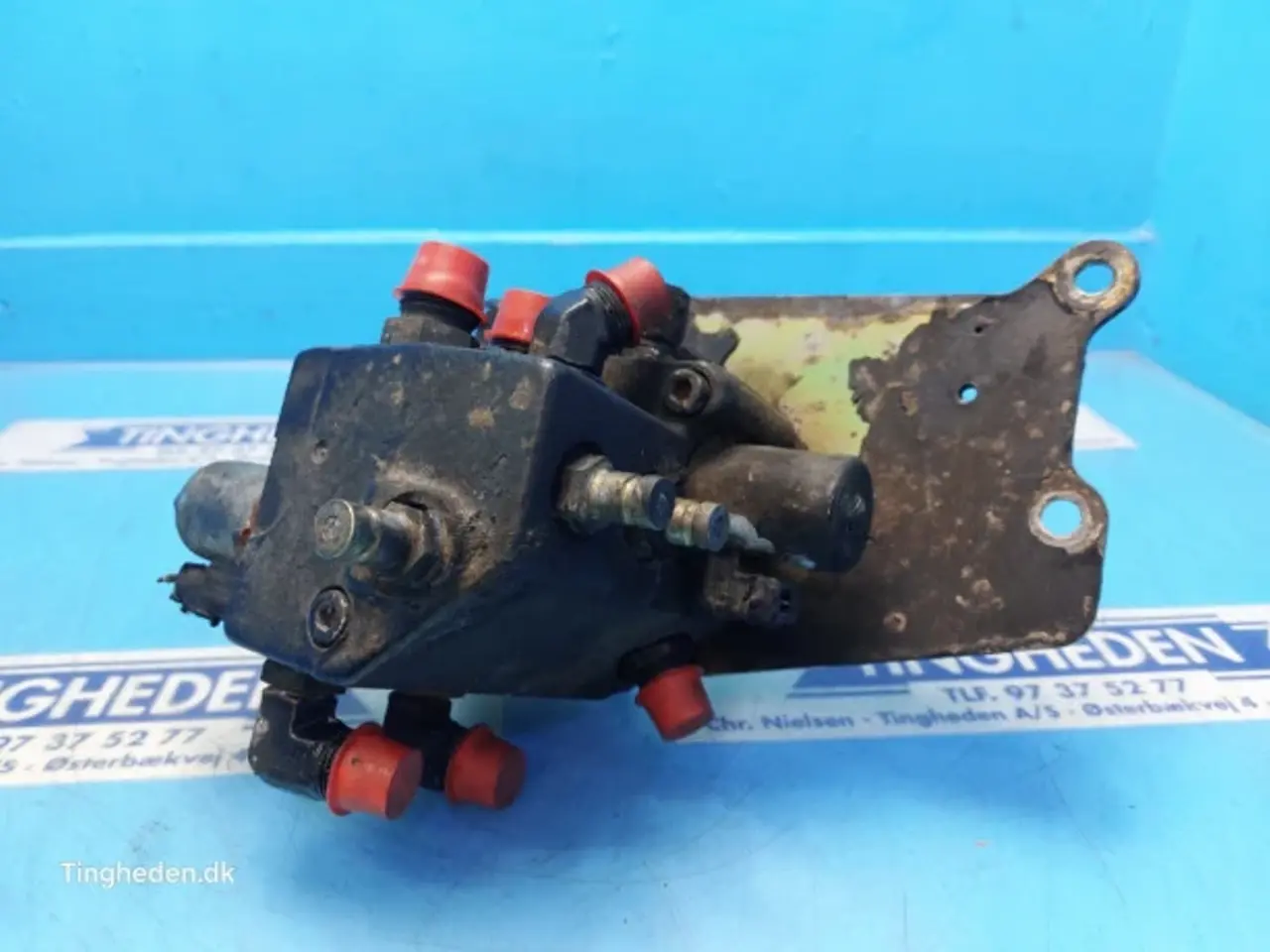 Billede 2 - Massey Ferguson 6465 Trykventil 3795675M13