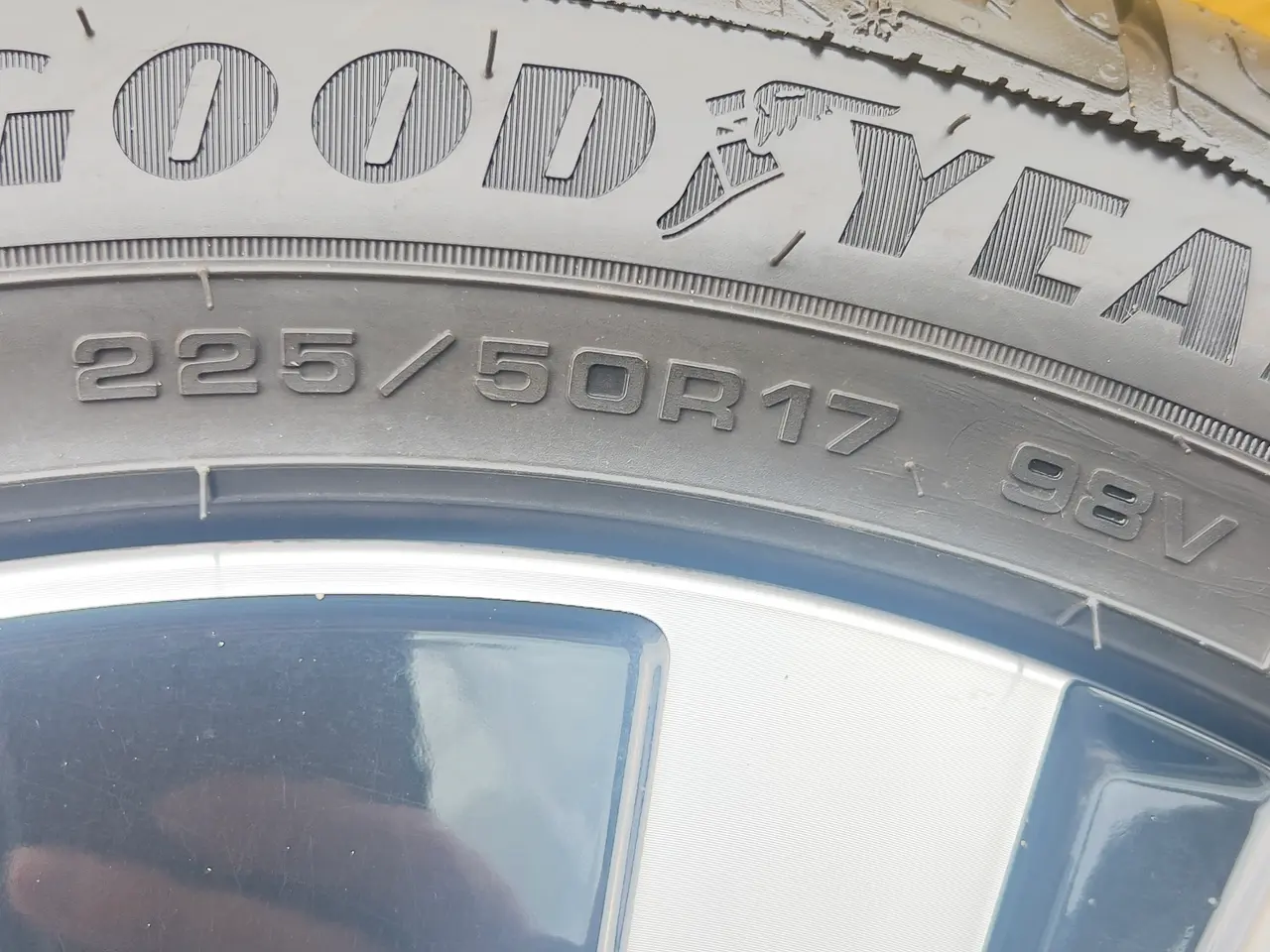 Billede 4 - 17” originale Volvo V60 vinterhjul