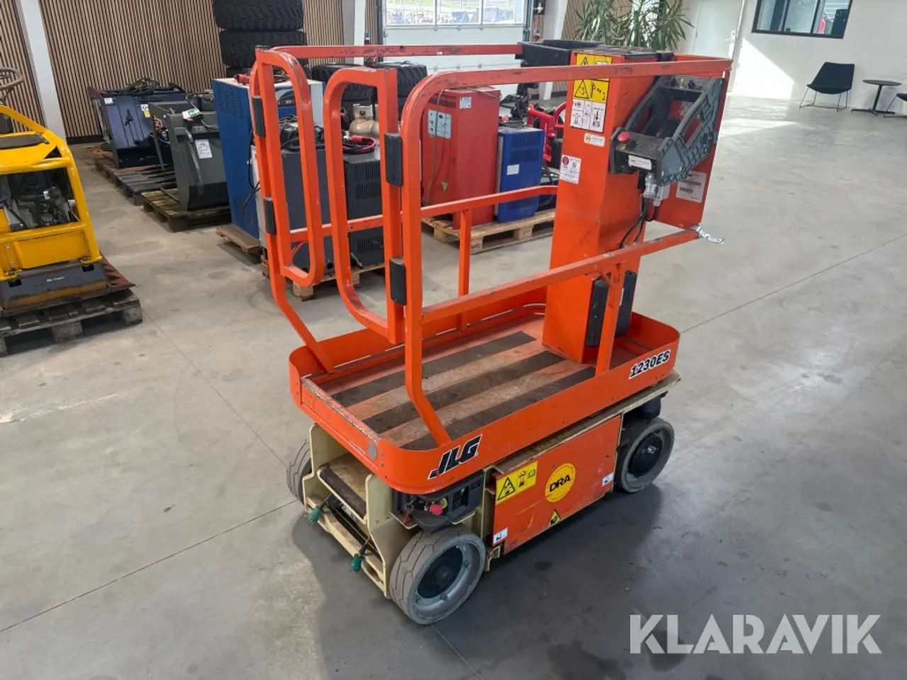 Billede 3 - Søjlelift JLG 1230ES