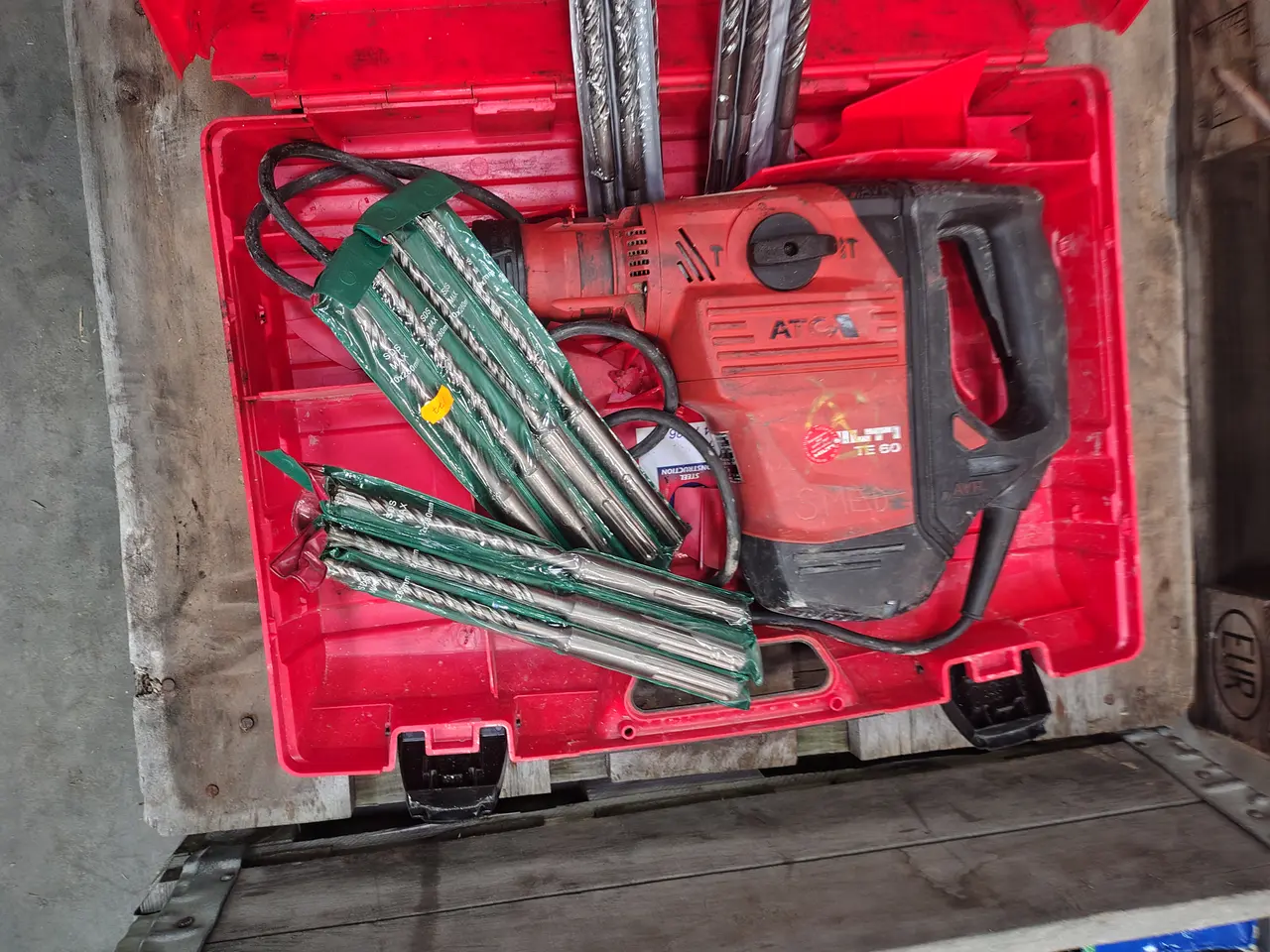 Billede 1 - Borehammer og bor HILTI TE60