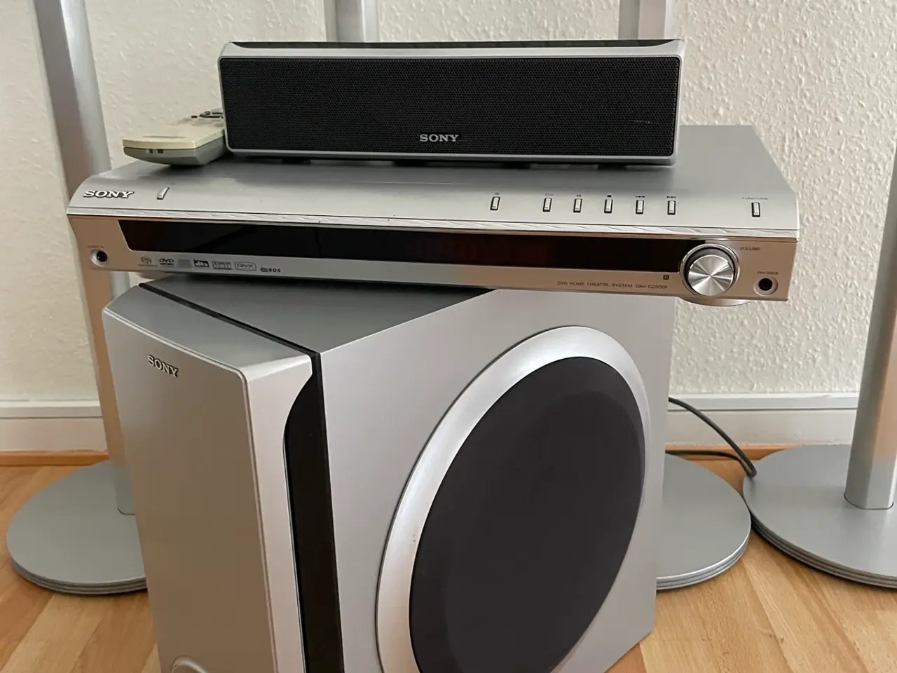 Billede 2 - SONY DAV-DZ500F DVD Home System