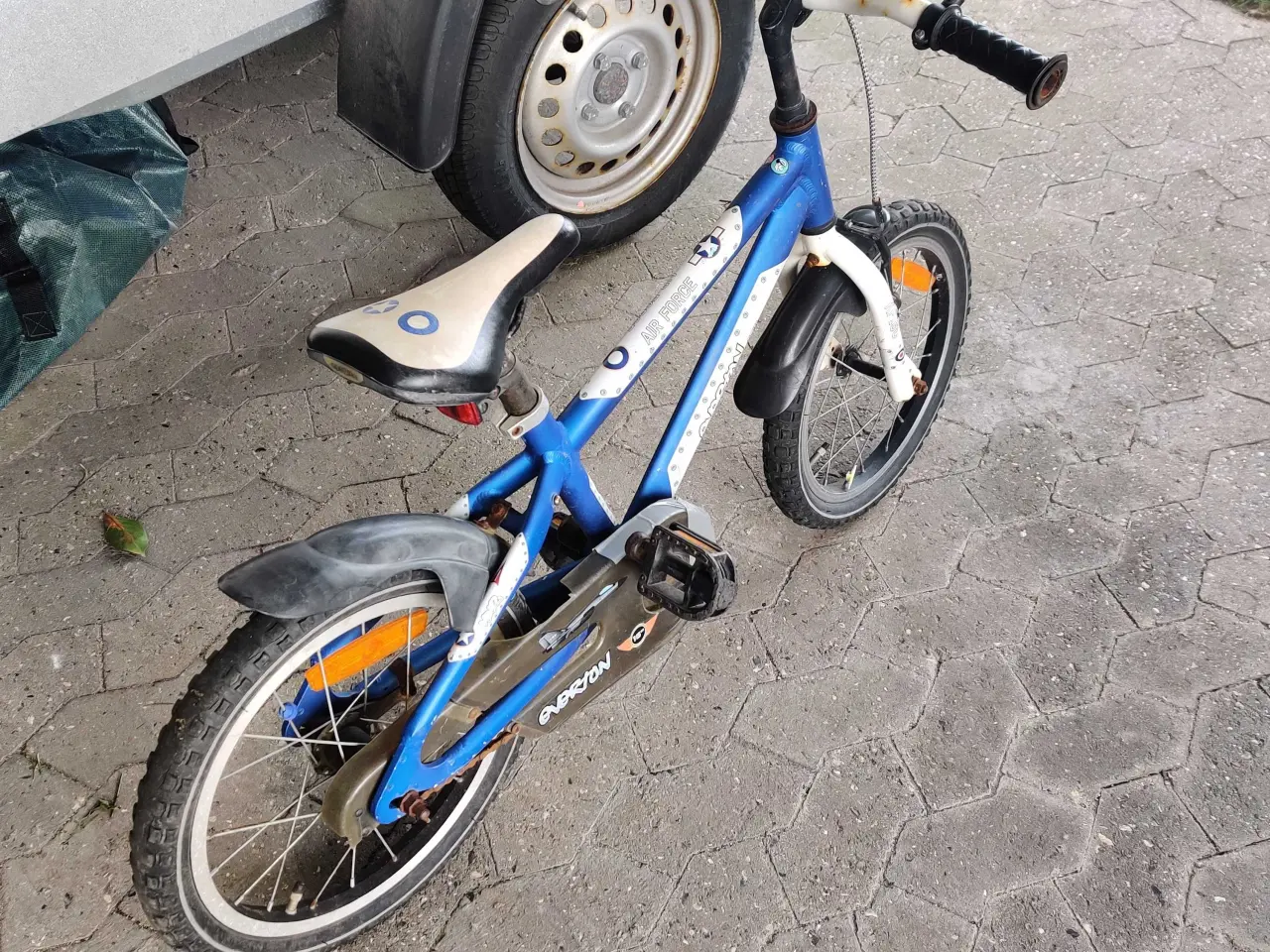 Billede 3 - Everton 16" Air Force børnecykel.
