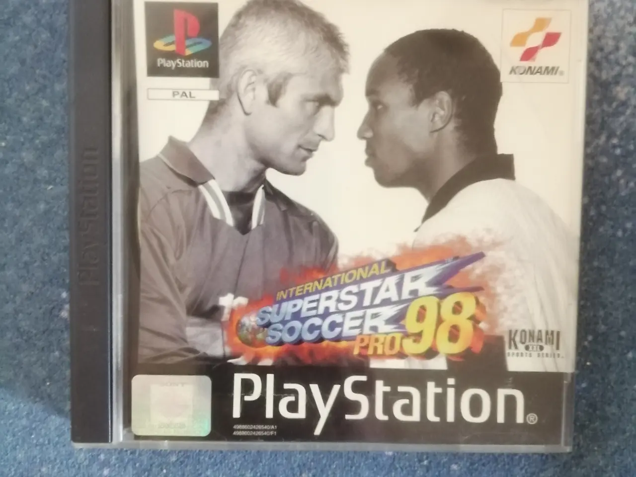 Billede 1 - International Superstar Soccer Pro 98