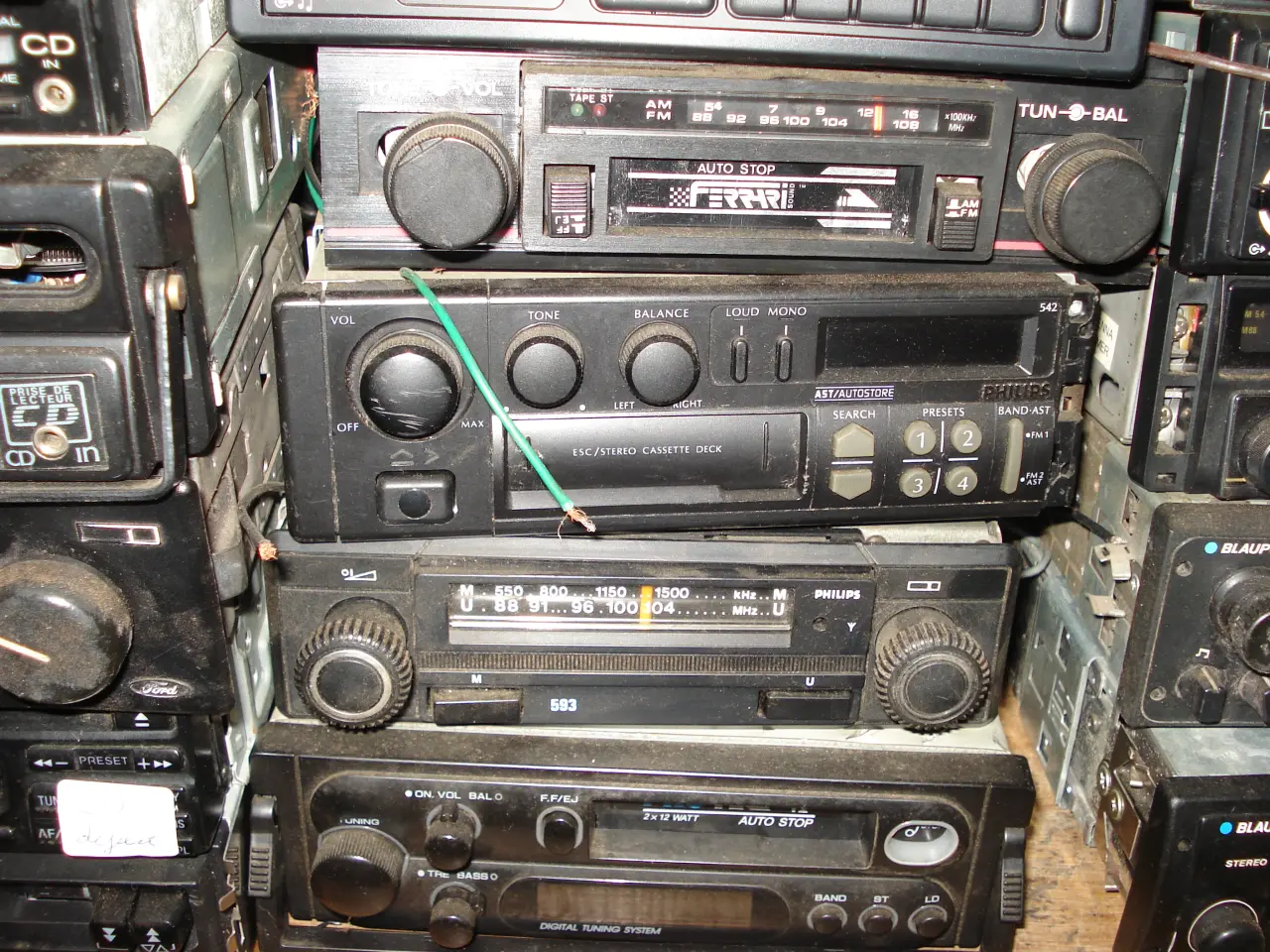Billede 3 - AUTORADIO---FRA 100kr-300kr