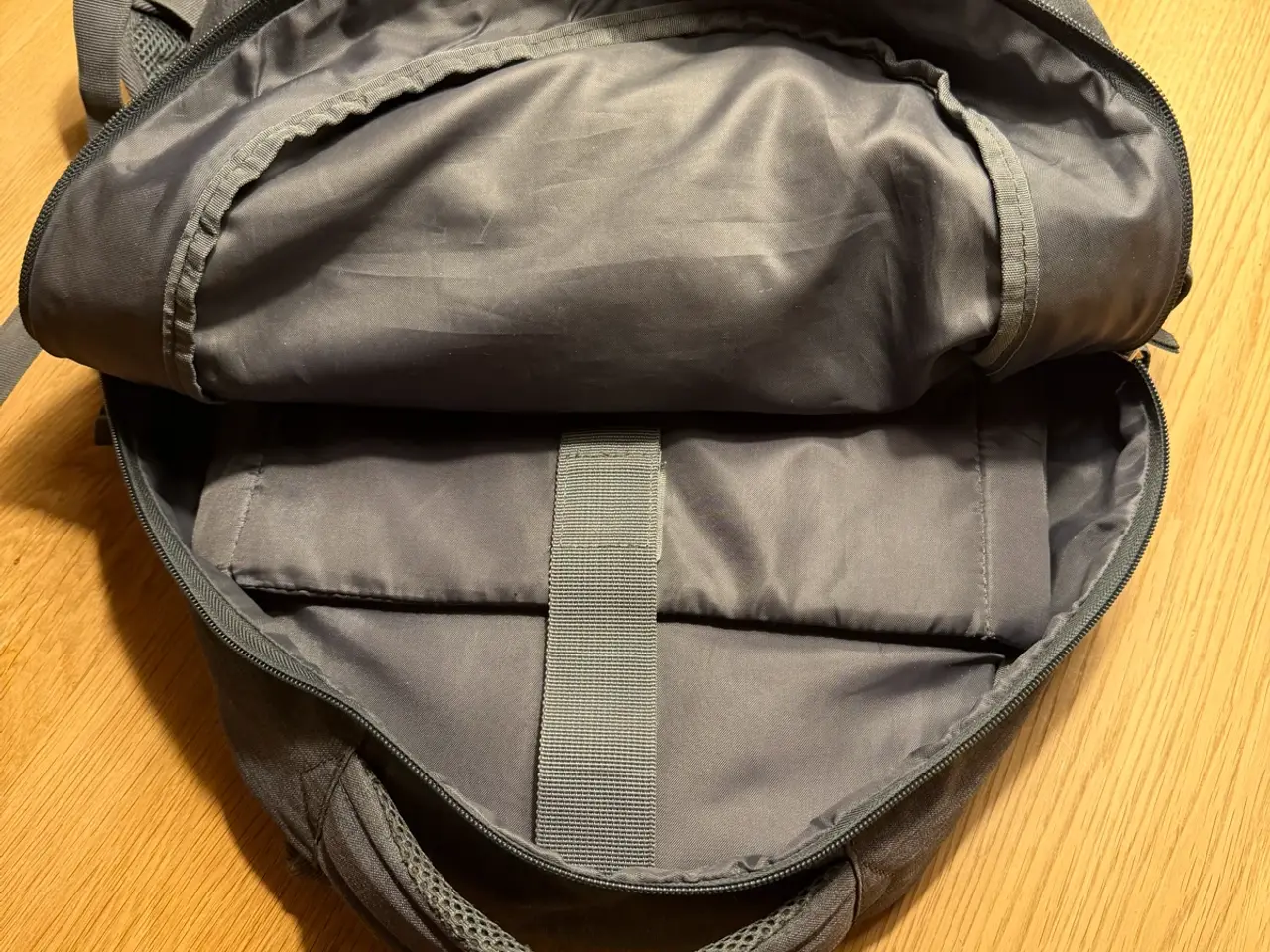 Billede 6 - Travelite rygsæk/ skoletaske 22L