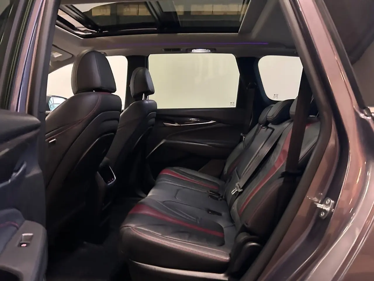 Billede 13 - Maxus Euniq5 52 Exclusive 7prs