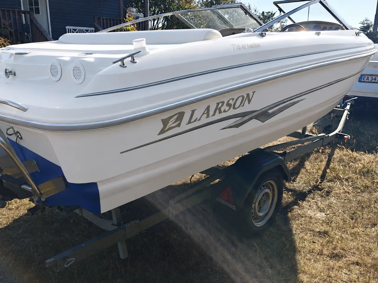 Billede 3 - Larson 180 SEI Bowrider 18 fod, 150 Hk Volvo Penta