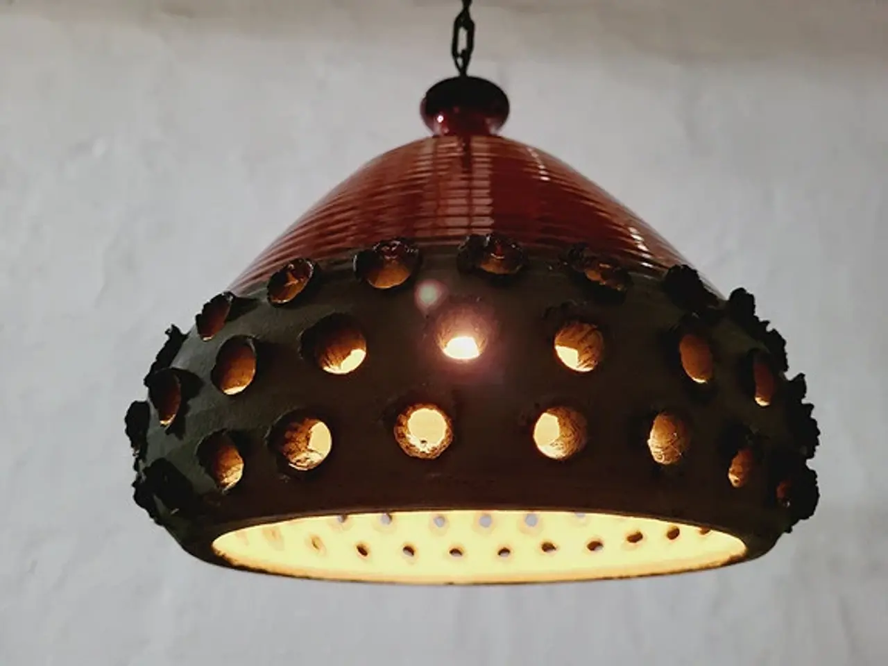 Billede 3 - Flot keramik loftlampe med rød glasur