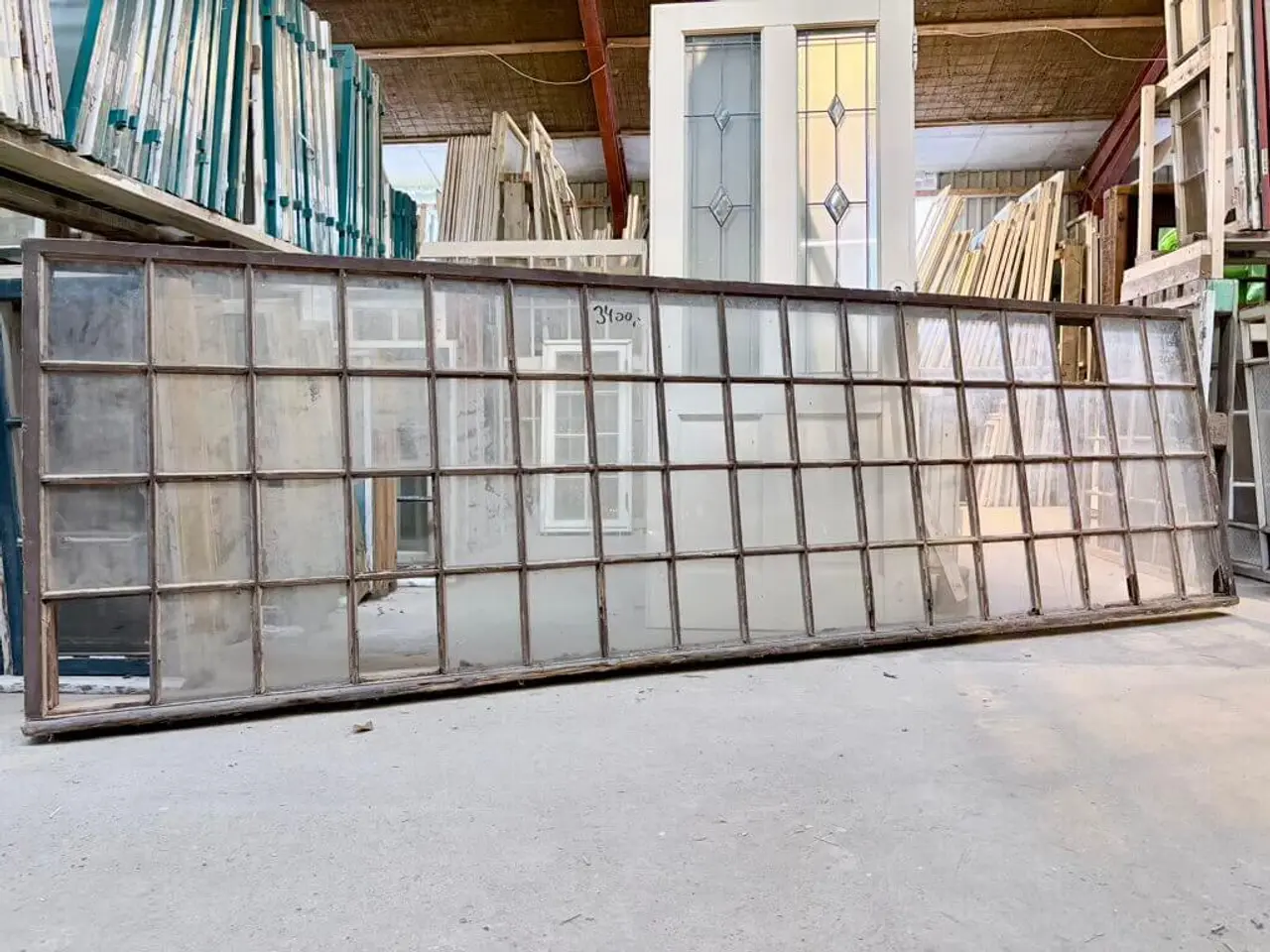 Billede 1 - 3,4 m. bredt, småsprosset fabriksvindue