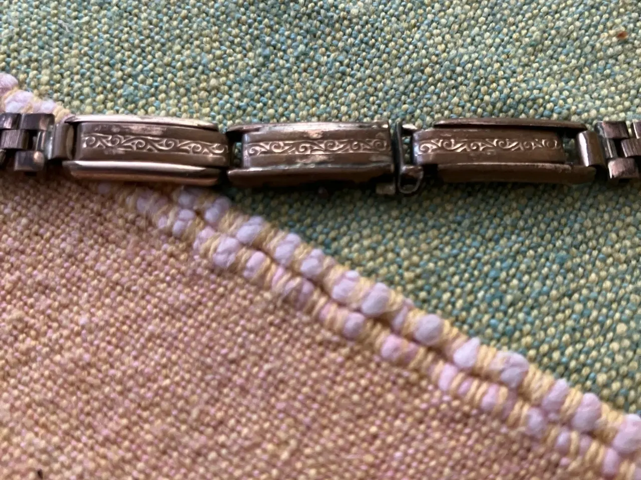 Billede 2 - Forgyldt armbånd - messing/ kobber?