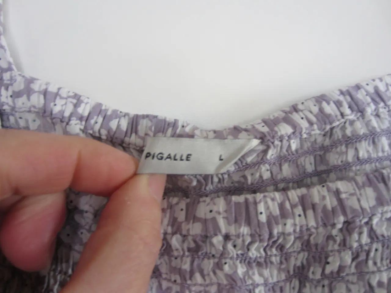 Billede 3 - Fin bluse fra Pigalle i str. L