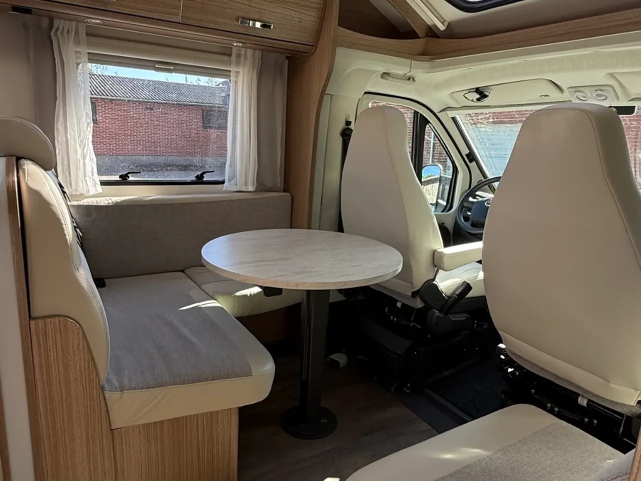Billede 10 -  Carado autocamper T449