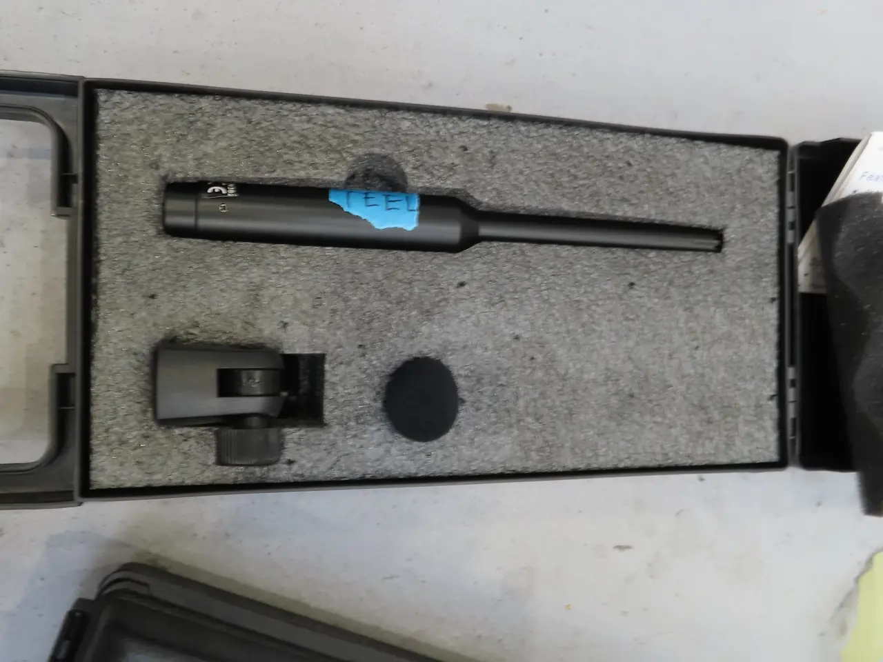 Billede 2 - 2 stk. Mikrofoner SUPERLUX ECM-999 samt lydkort BEHRINGER m.m.