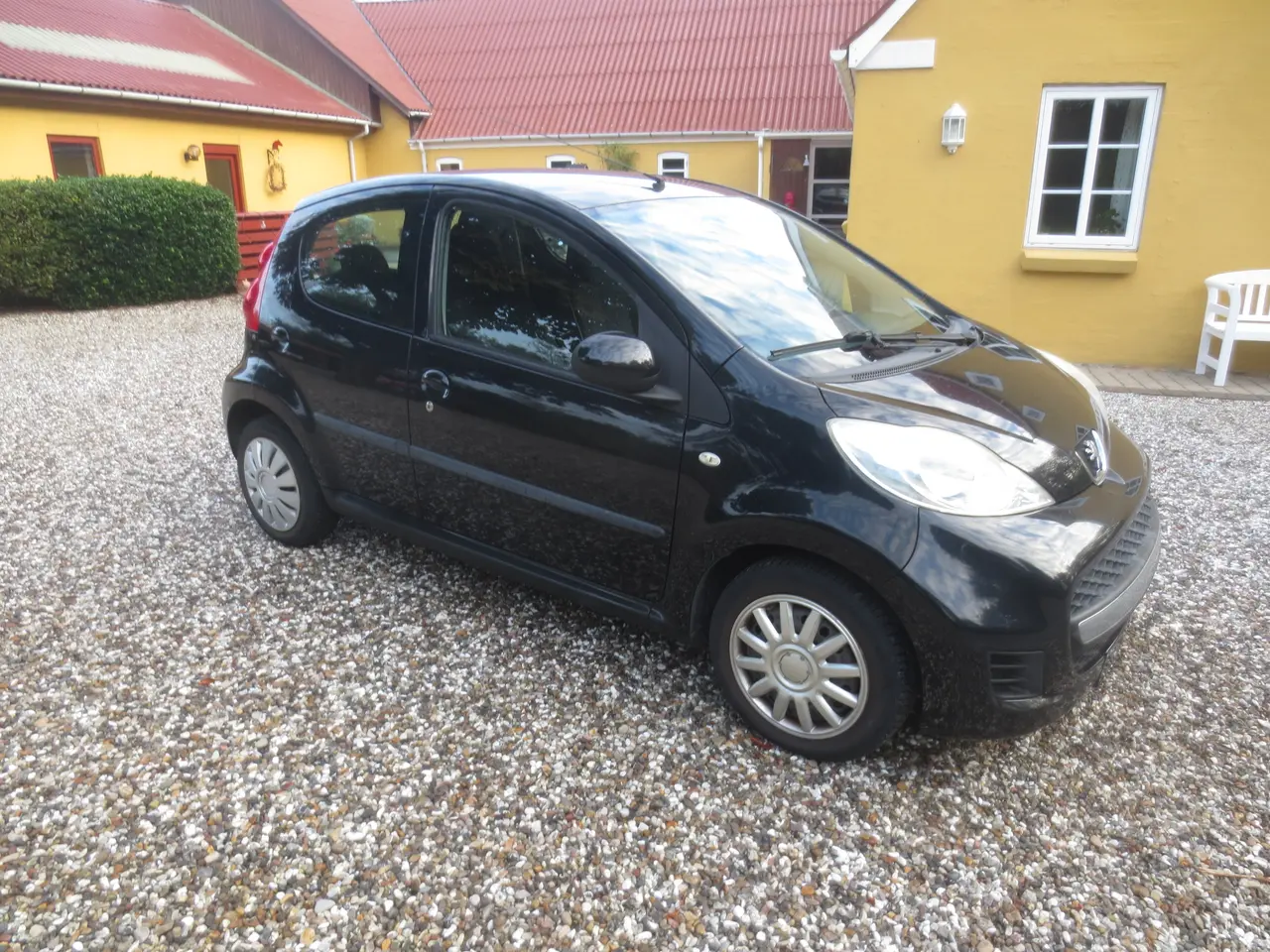 Billede 4 - Peugeot 107. 1.0 i År 10 Uden syn.