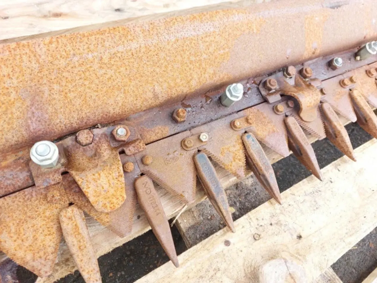 Billede 19 - MacDon D60 Knivbjælke