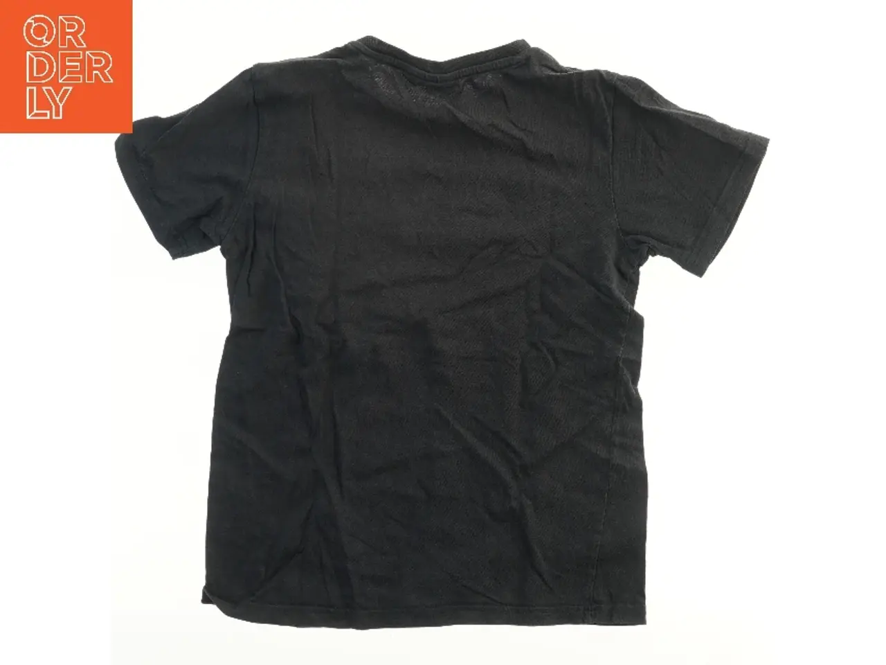 Billede 2 - Sort T-shirt med print fra Hummel (str. 140)