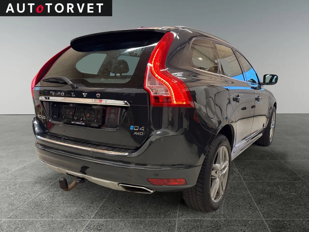 Billede 3 - Volvo XC60 2,4 D5 220 Momentum aut. AWD