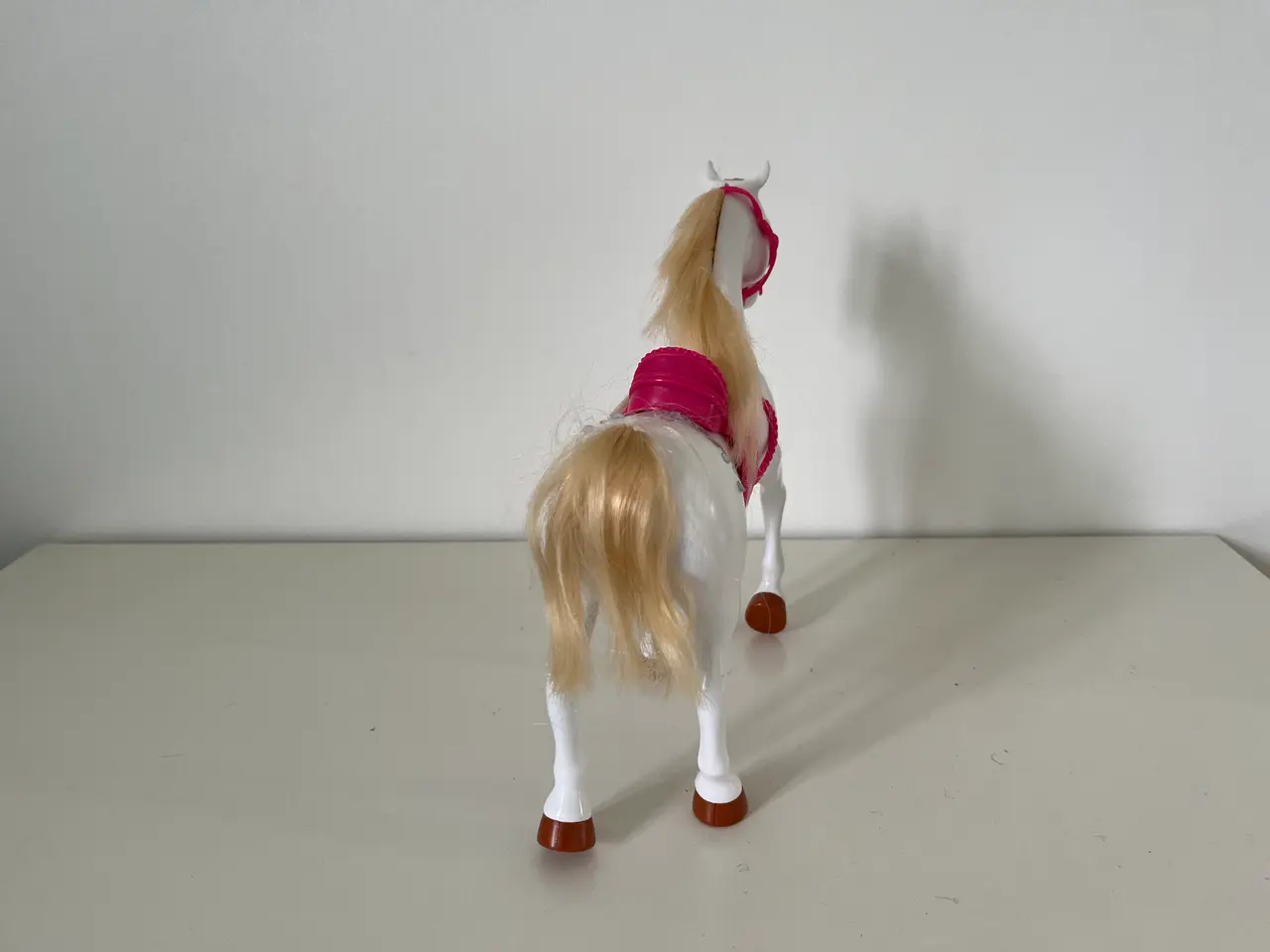 Billede 4 - Hvid Barbie Hest, Mattel