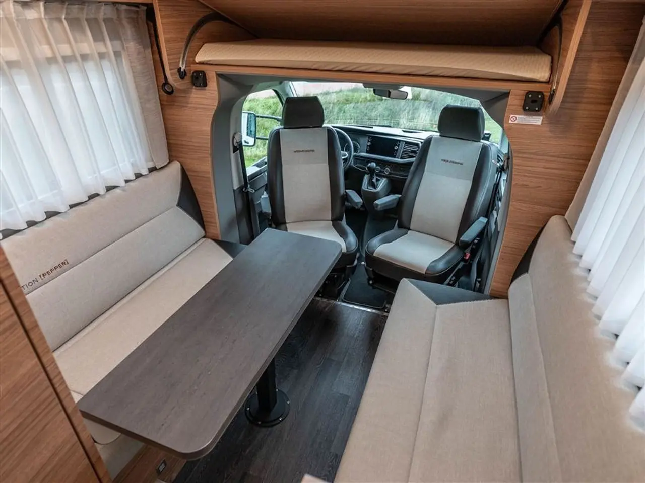 Billede 13 - 2023 - Weinsberg X-Cursion Van 500 LT Kompakt udvendigt, enorm indvendigt