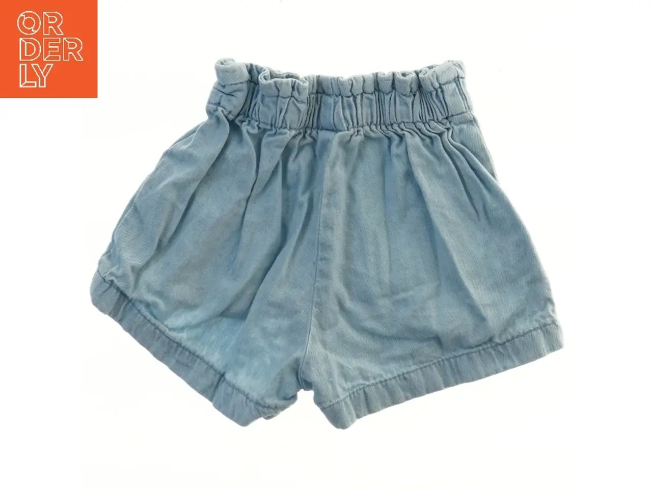 Billede 2 - Lyseblå shorts fra H&M (str. 74)