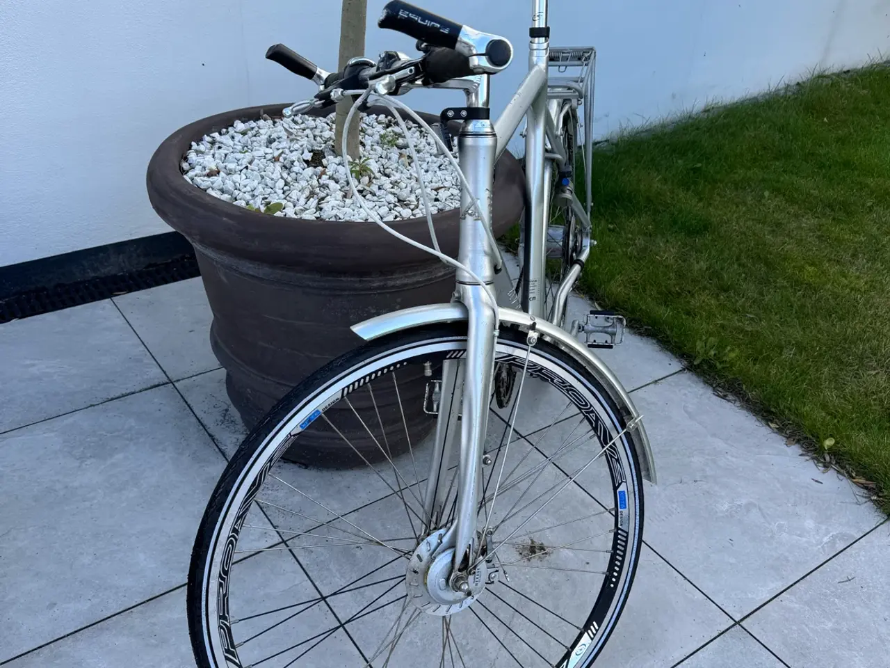 Billede 3 - Herre cykel. Velpasset og i okay stand