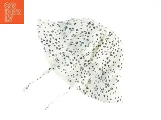 Plettet bølehat med bånd fra H&M (str. 86)