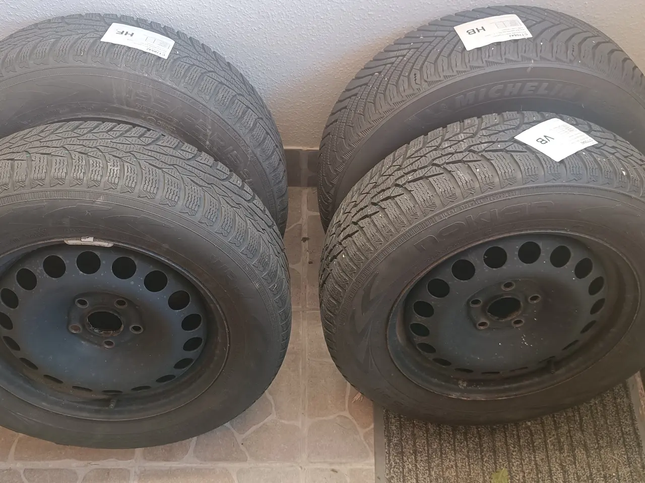 Billede 2 - Michelin vinterdæk 195/65 R15