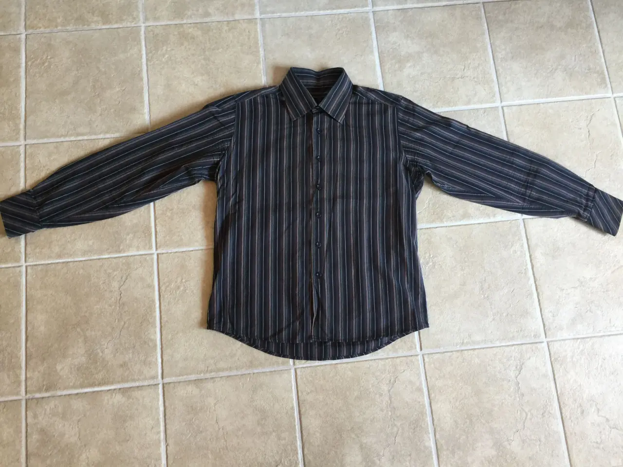 Billede 7 - Herre Skjorter str. M - XL