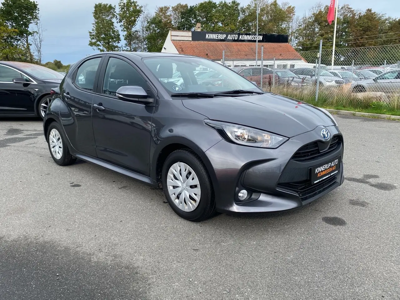 Billede 2 - Toyota Yaris 1,5 Hybrid Essential 116HK 5d Trinl. Gear