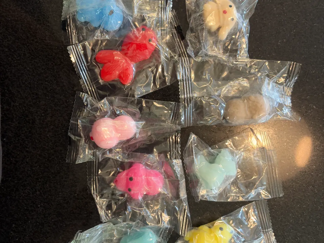 Billede 3 - 🧸 Mini Squishies – Nye & individuelt pakket