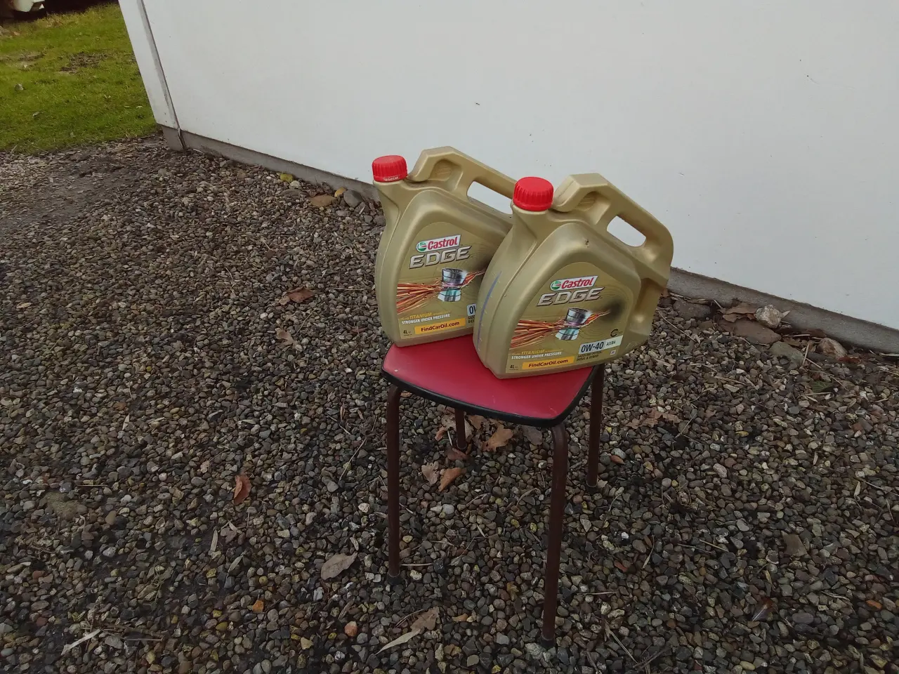 Billede 1 - NYT CASTROL OLIE EDGE 0 W 40