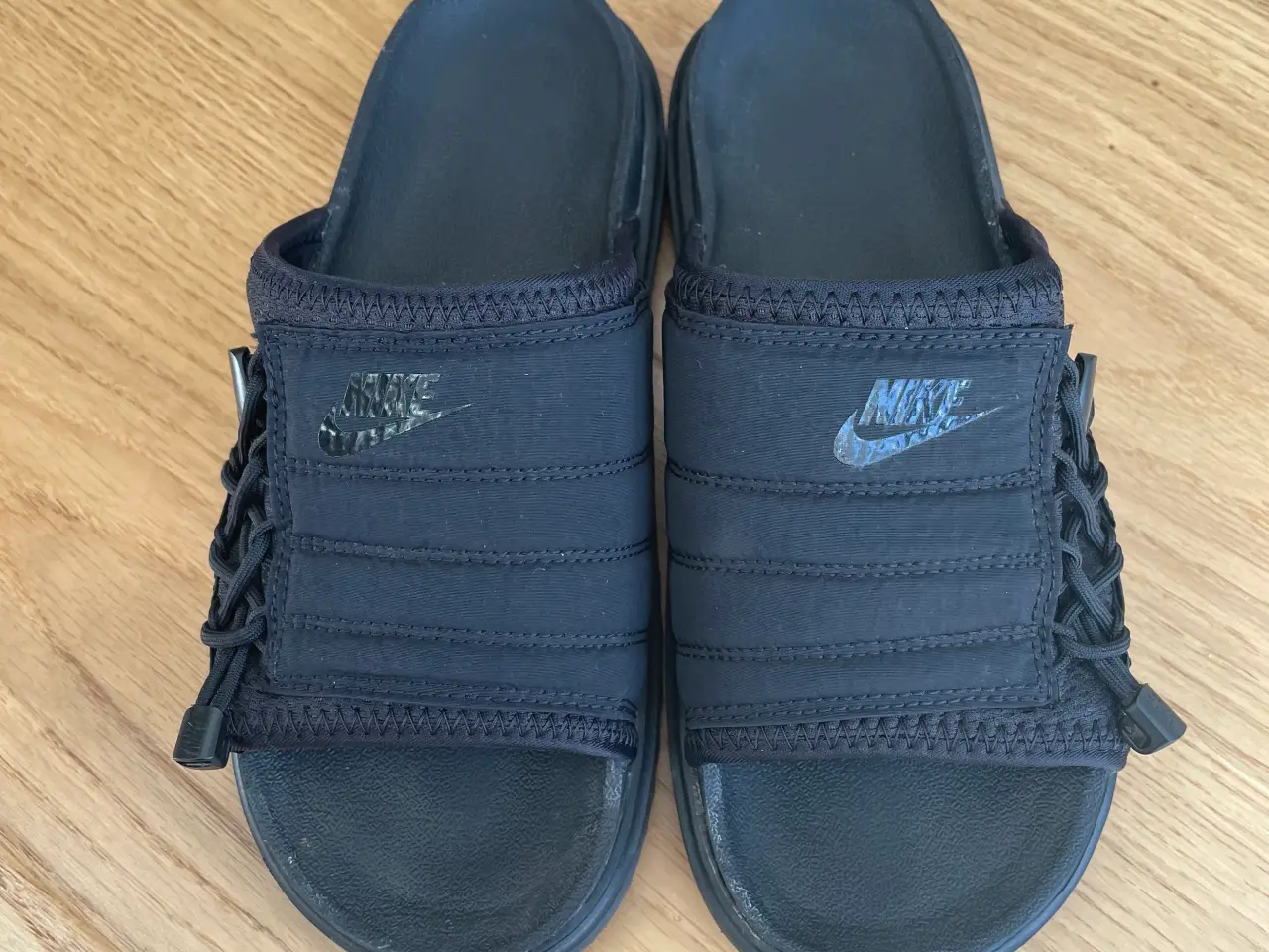 Billede 1 - Nike sorte sandaler
