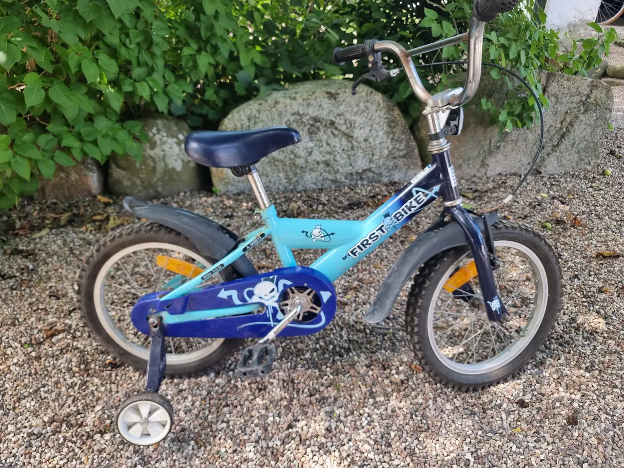 Billede 2 - Børnecykel My First Bike 16"