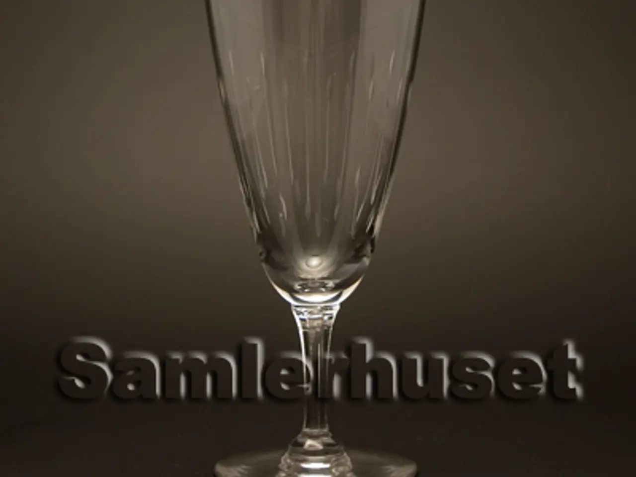 Billede 1 - Apart Snapseglas. H:98 mm.