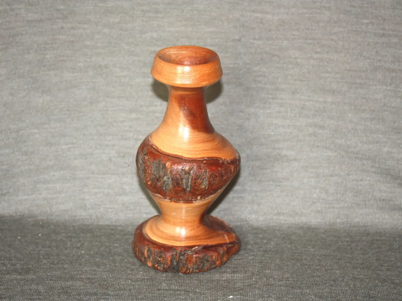Billede 1 - Træ lysestage 16 cm