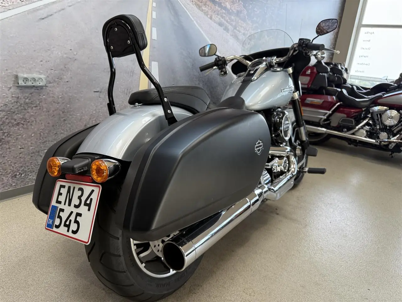 Billede 3 - Harley-Davidson FLSB Sport Glide 107"