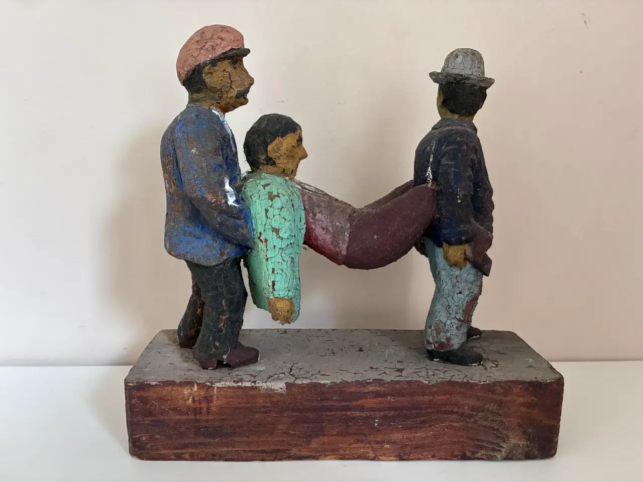 Billede 4 - Flot antik træ figur