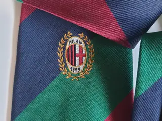 AC MILAN SLIPS LTD.EDITION + OFFICIAL YEARBOOK