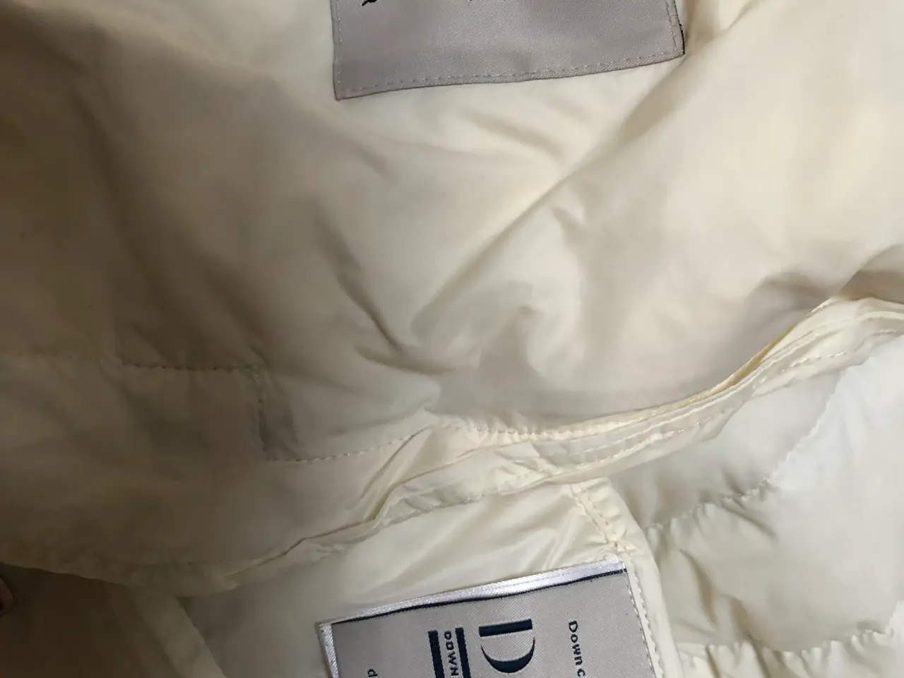 Billede 4 - Flot Ægte Moncler jakke str Xl