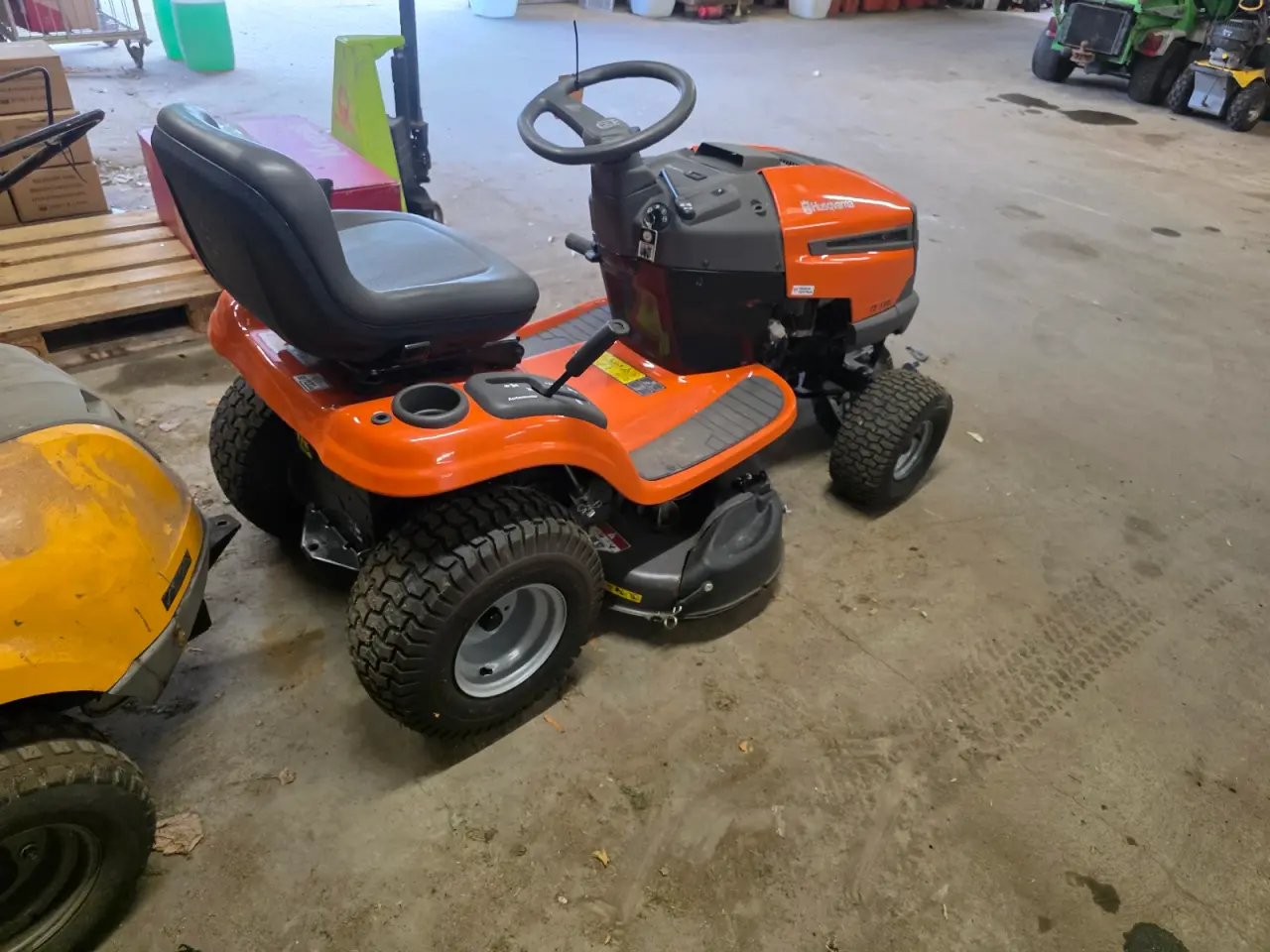 Billede 4 - Havetraktor Husqvarna TS138L
