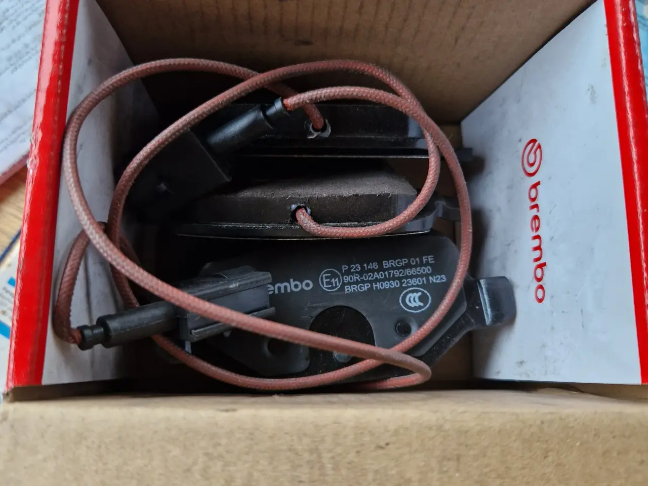 Billede 2 - Bremseklodser bag på "fræk Fiat 500 Abarth" 