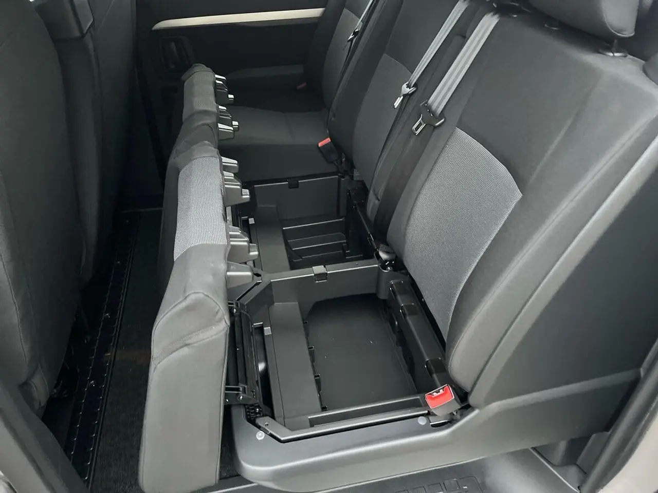 Billede 21 - Opel Vivaro-e 75 Crew Cab Edition L2