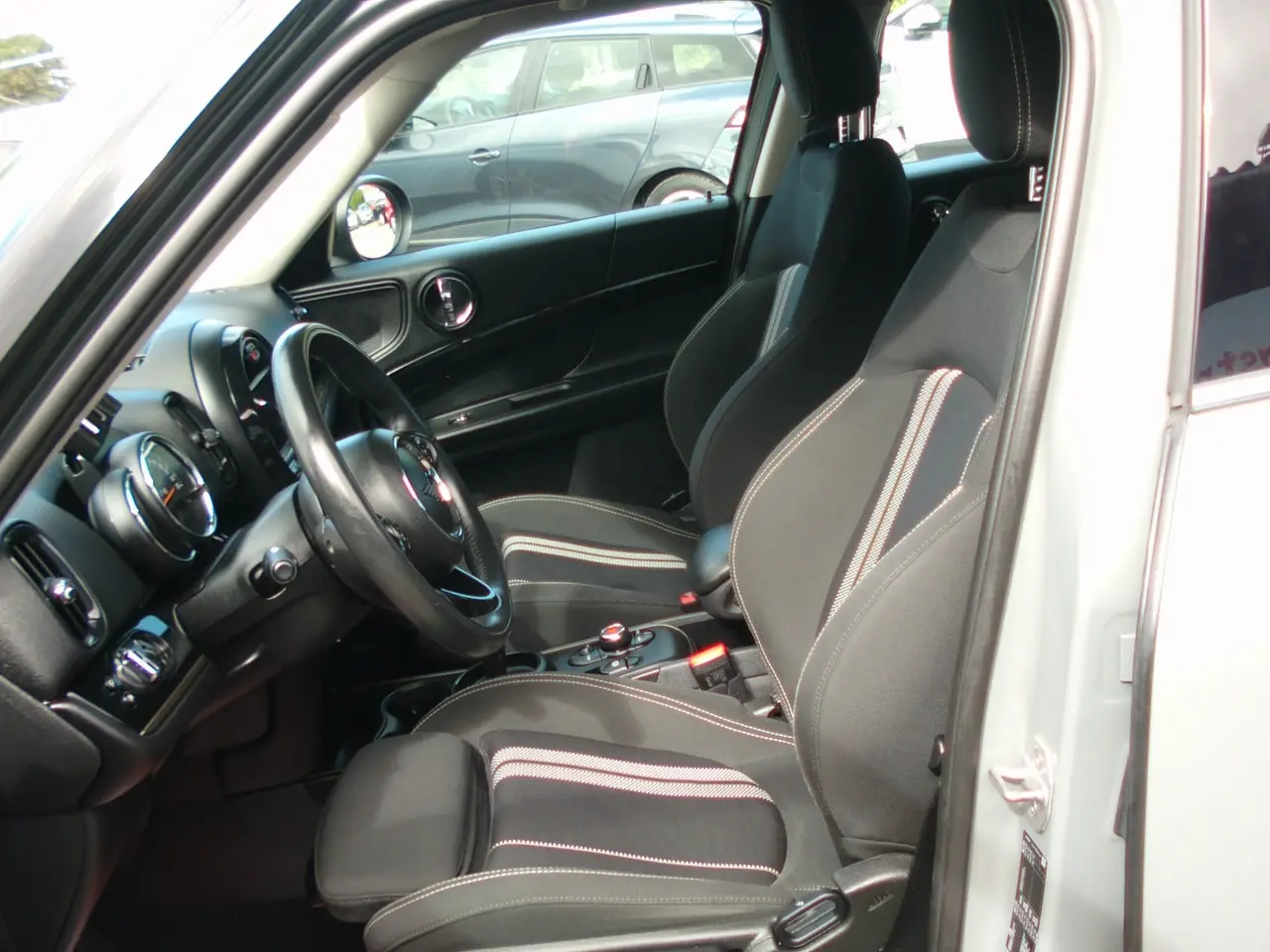 Billede 9 - MINI Countryman Cooper S 2,0 Essential aut.