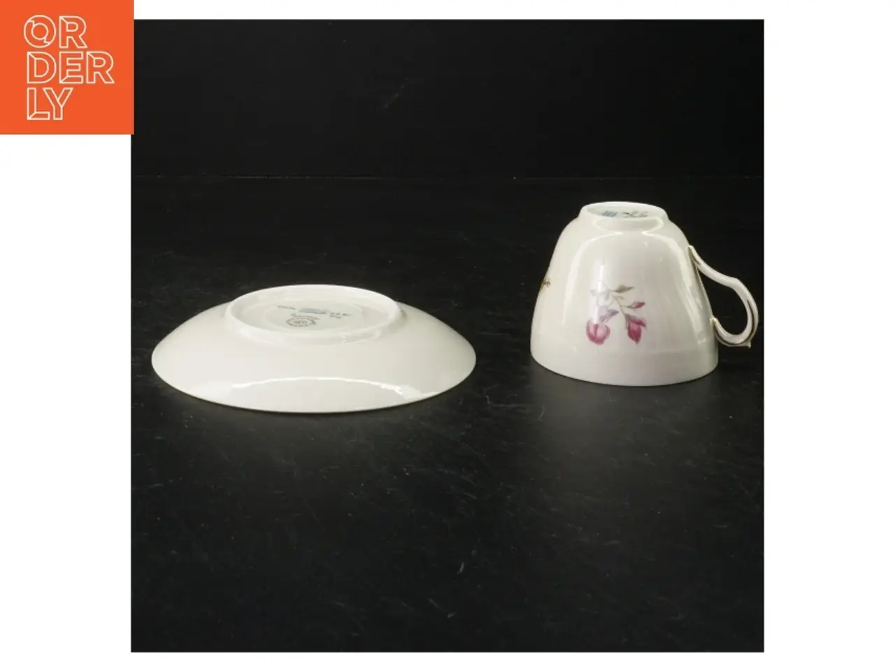 Billede 4 - Porcelænskopper med underkopper fra Royal Copenhagen