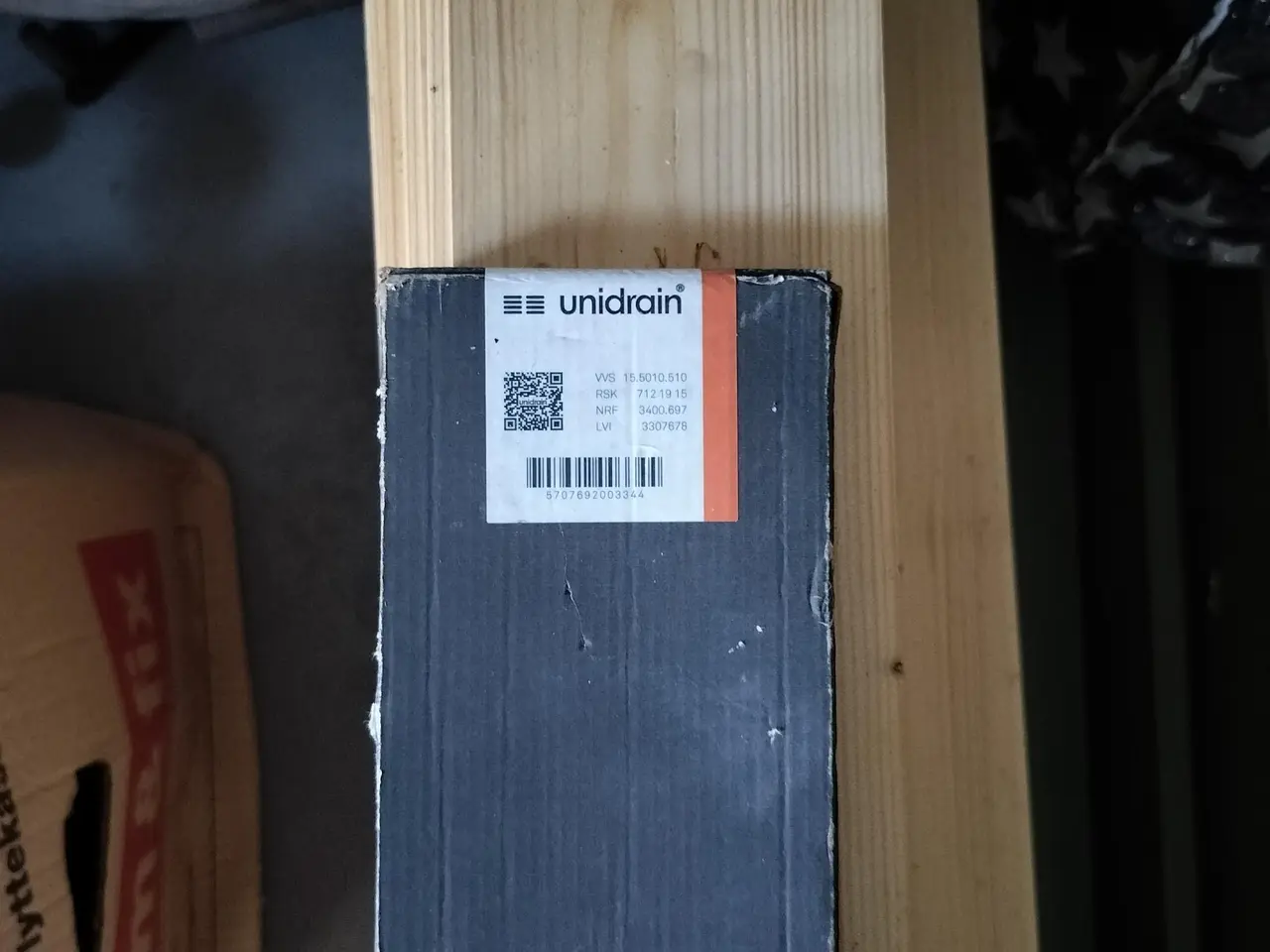 Billede 1 - Unidrain ramme. VVS-nummer 15.5010.510 sælges