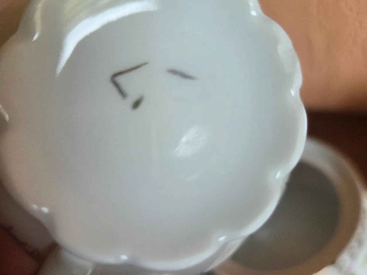 Billede 9 - Kaffesæt i porcelæn – 2 kopper og sukkerskål