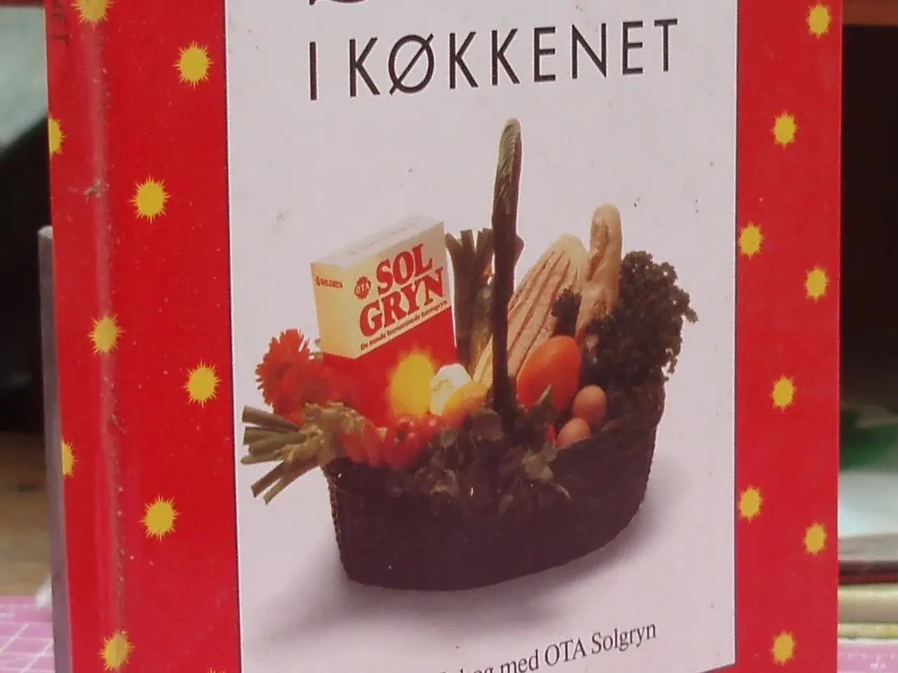 Billede 1 - Sol i køkkenet