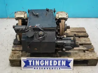 Case 9010 Gearkasse 84081801